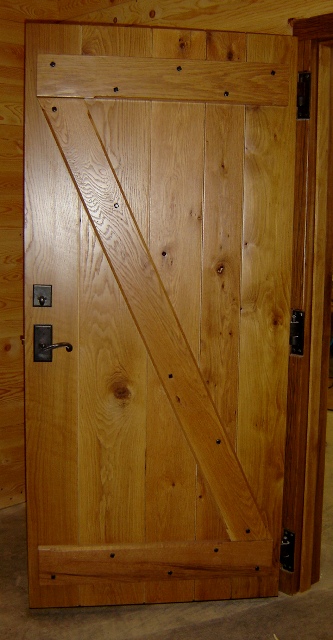 Oak interior door showing z-facing, tongue and groove